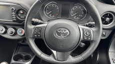 Toyota Yaris 1.5 VVT-i Y20 5dr [Bi-tone] Petrol Hatchback